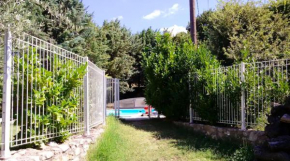 Maison chaleureuse à Saint-Marcel-lès-Sauzet + piscine partagée